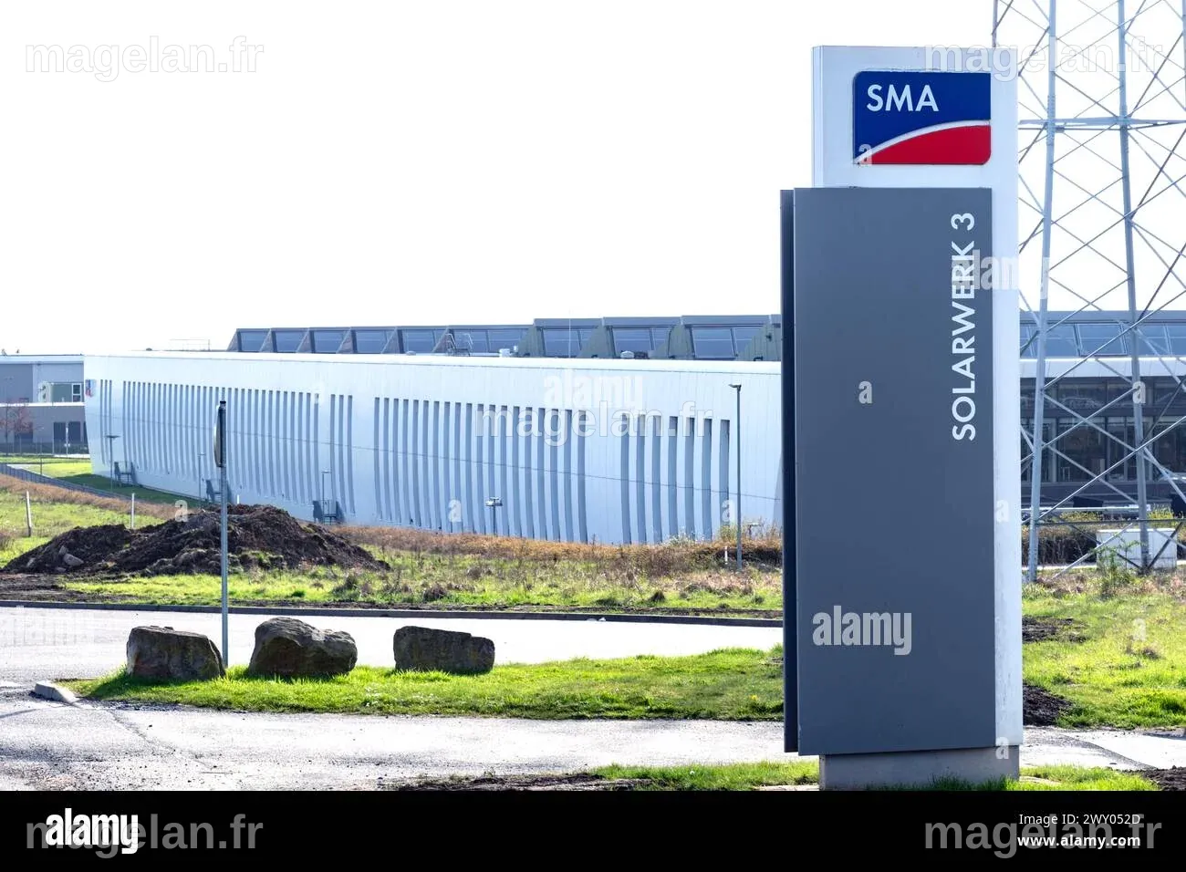 SMA company's building, logo SMA Solar Technology AG, global ...