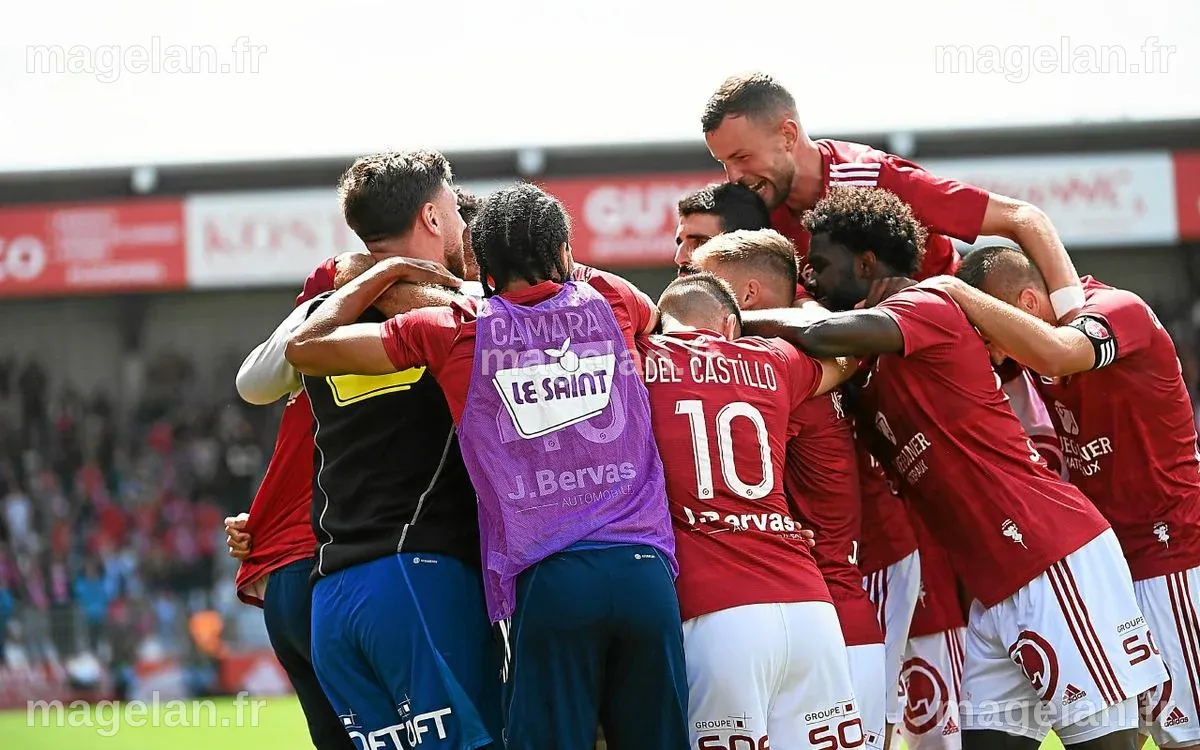 Un scénario de dingue… Les notes après la victoire de Brest contre Lens ...