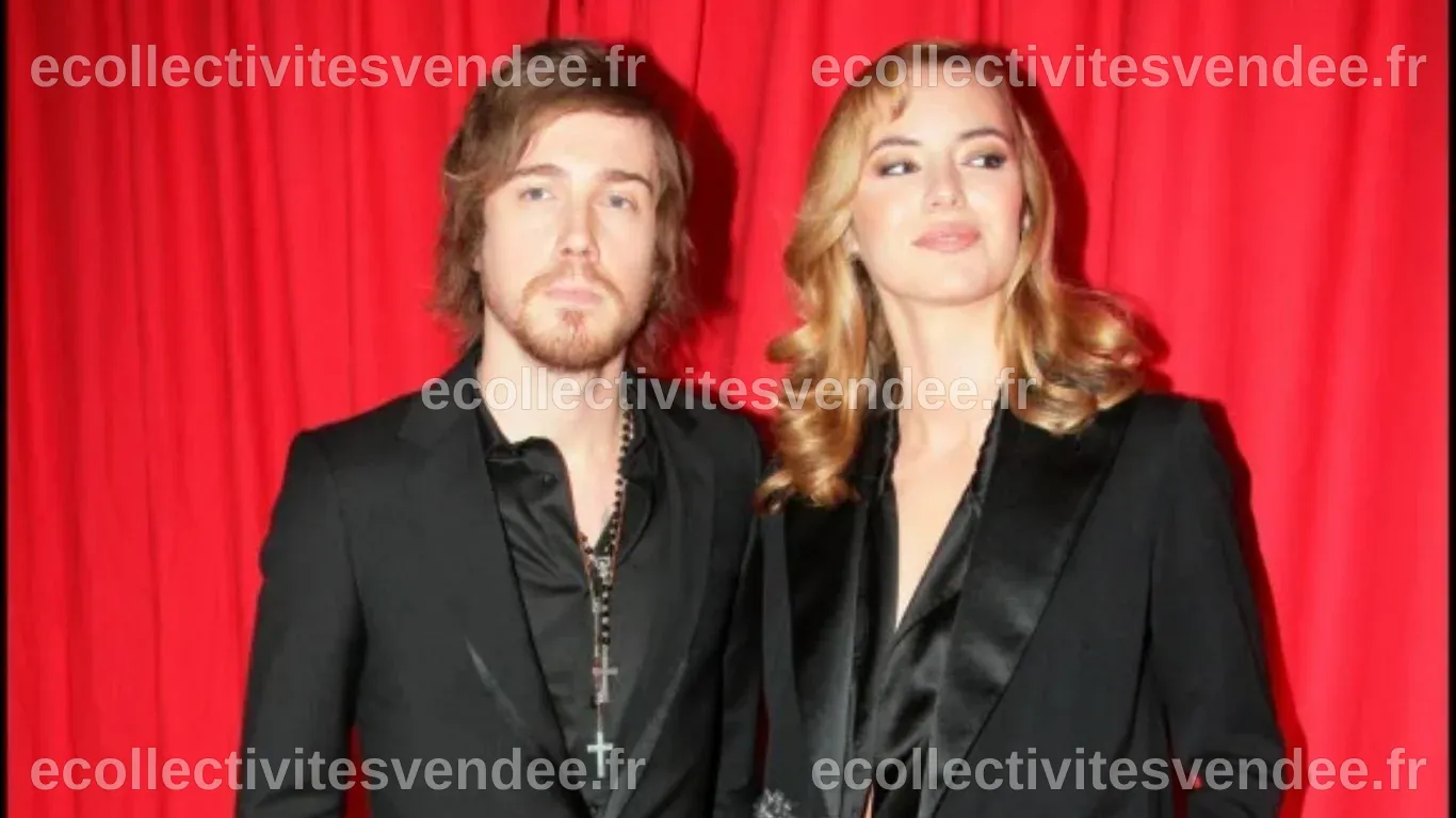 Julien Doré et sa compagne Vanessa : une histoire d'amour discrète mais inspirante