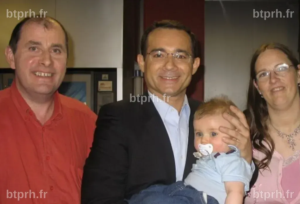 Quel âge a le fils de Jean-Luc Delarue ? Un regard sur son avenir prometteur