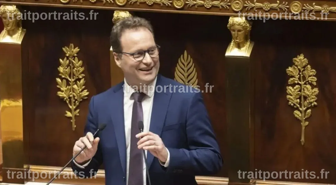 Sylvain Maillard : Un Compagnon au Coeur de l'Actualité Politique Française
