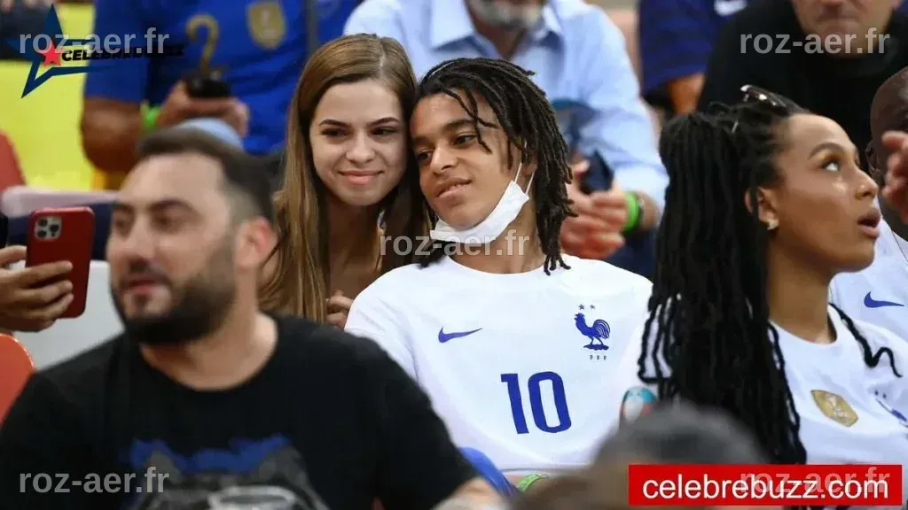 Ethan Mbappé Copine : Clara Dubois, la Créatrice de Mode qui Éblouit ...