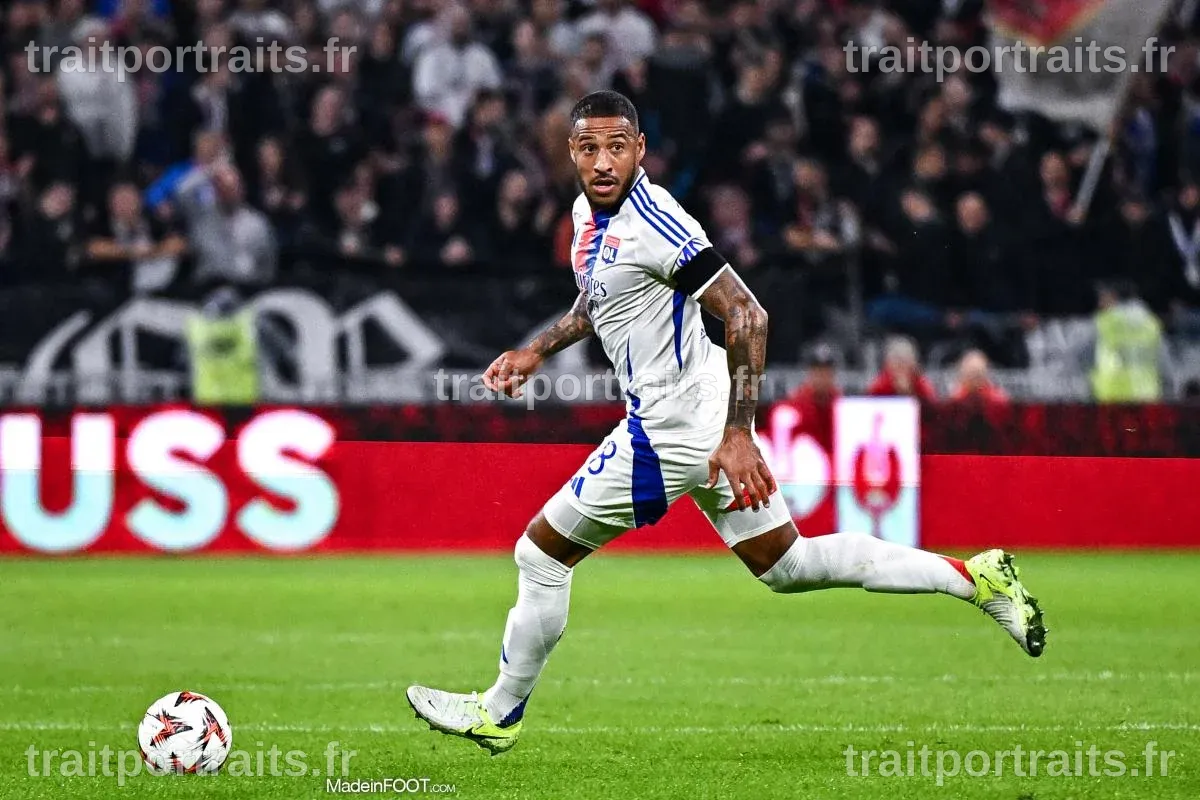 Paulo Fonseca exprime son admiration pour Corentin Tolisso : un atout majeur pour l'OL