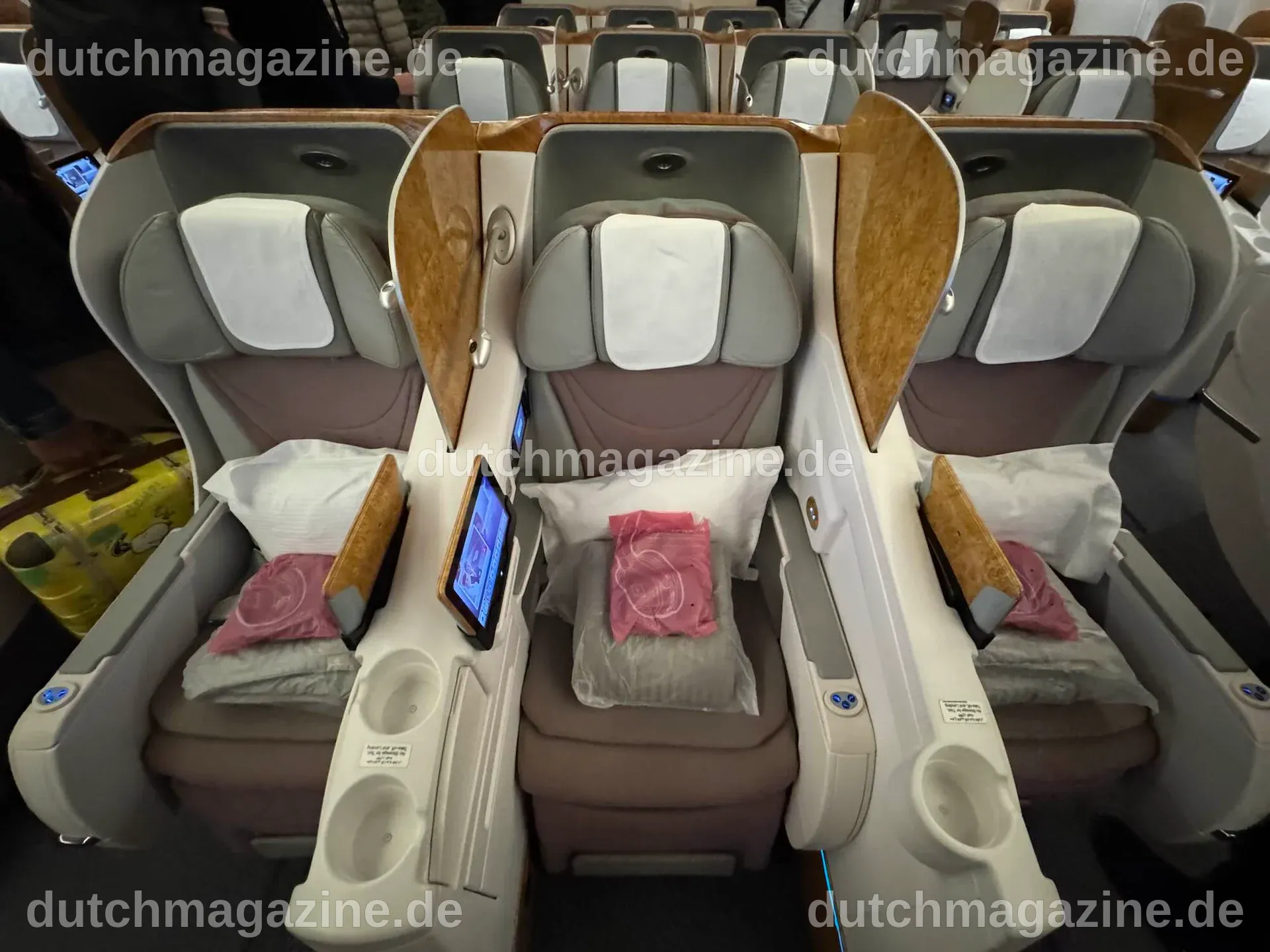 Rückblick auf die (alte) Business Class von Emirates - The Flight Club