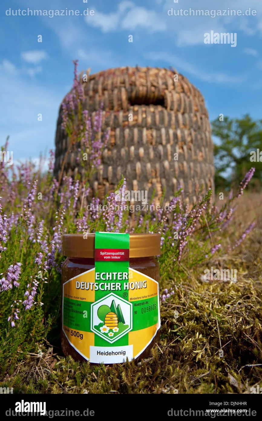 Bienenstock Honig Topf Stockfotos und -bilder Kaufen - Alamy