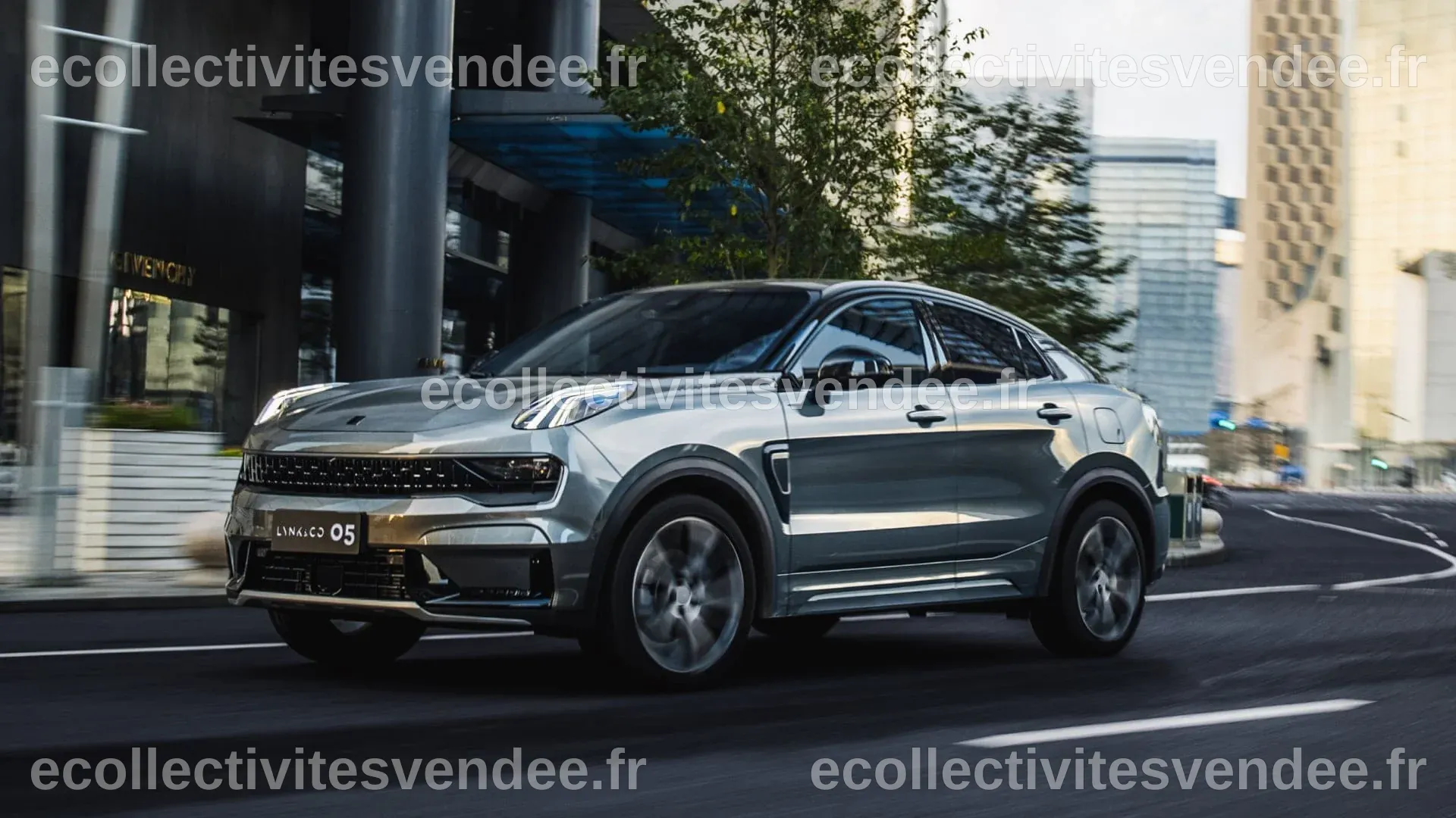 Lynk & Co 05 Premium SUV with Modern Technology