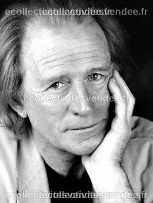 Nino Ferrer : de quoi est mort le chanteur à 63 ans ? - Closer