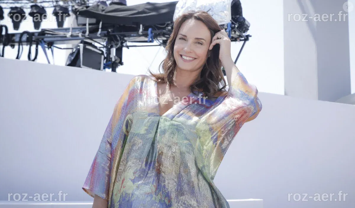 Julia Vignali Enceinte : Récits, Témoignages et Évolution de sa Vie