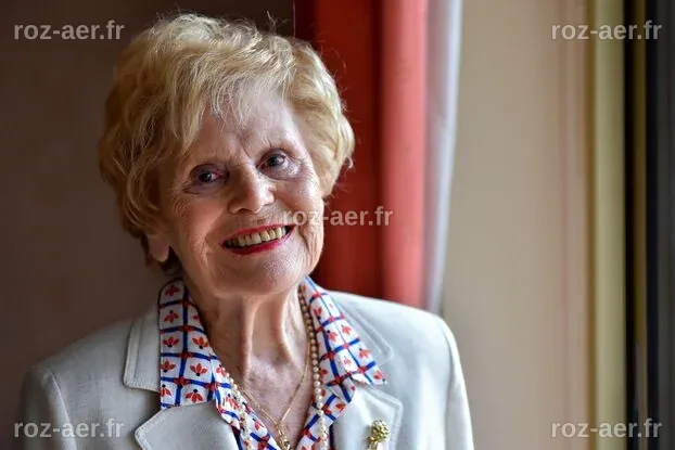 L'âge de Simone Garnier : Un Voyage à Travers le Temps et les Souvenirs