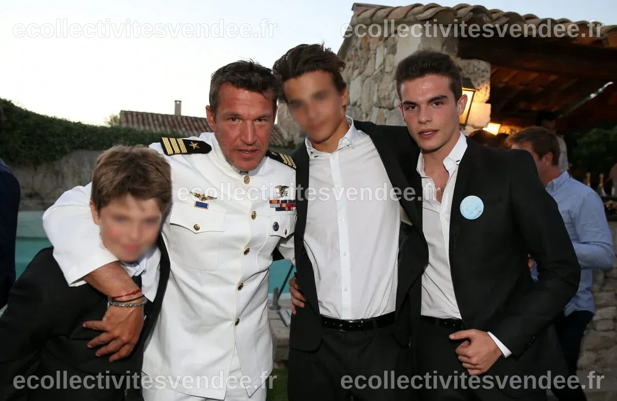 Photo : Exclusif - Benjamin Castaldi et ses fils Julien, Simon et Enzo ...