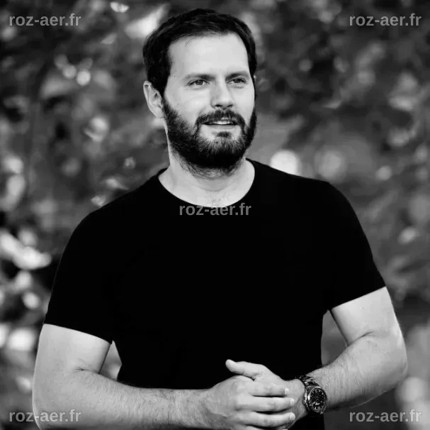 La Vie Privée et Familiale d'Hugo Becker : Un Regard Approfondi