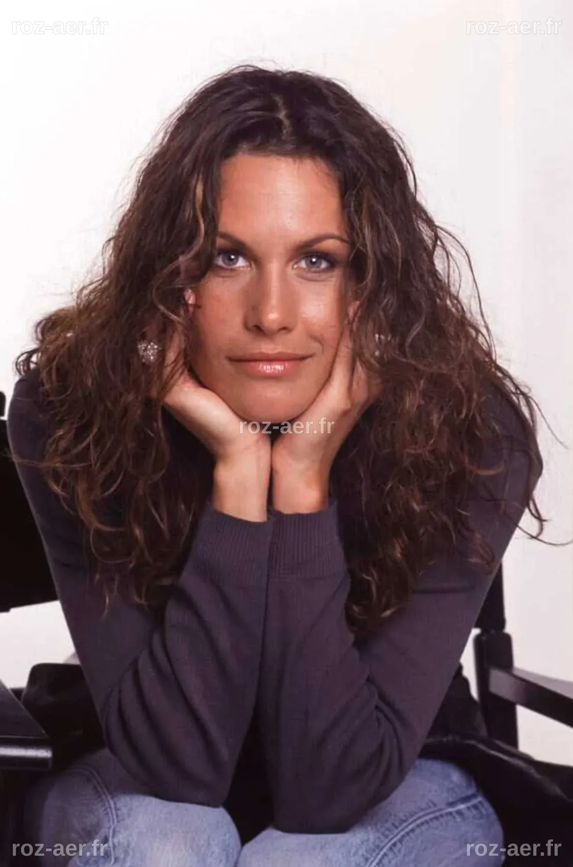 La Taille d'Astrid Veillon : Tout ce que vous devez savoir