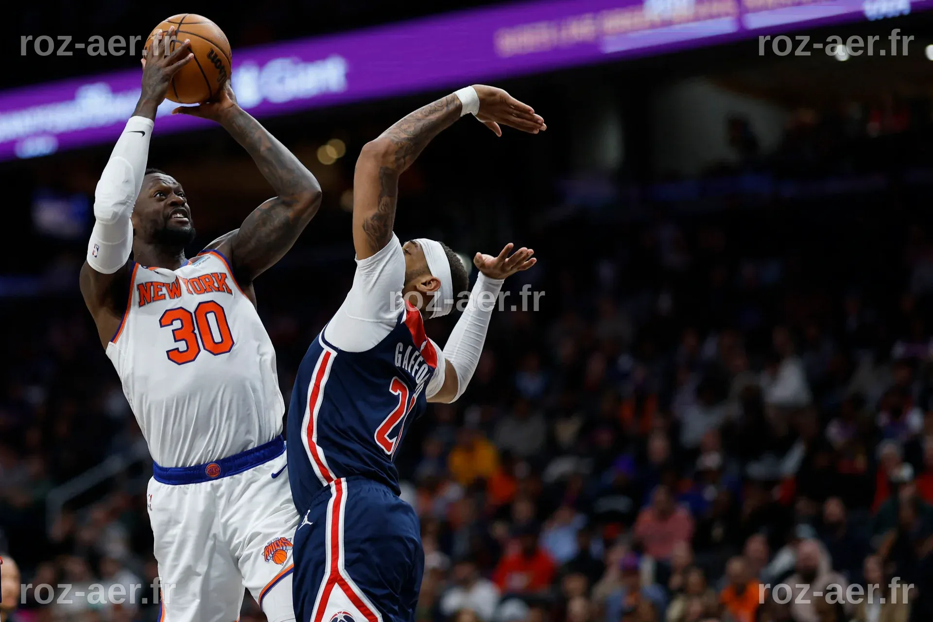 Les Knicks adoptent une mentalité 'désespérée' pour marquer l'histoire des playoffs NBA lors du match 6 : 'Nous voulions finir la série aujourd'hui'