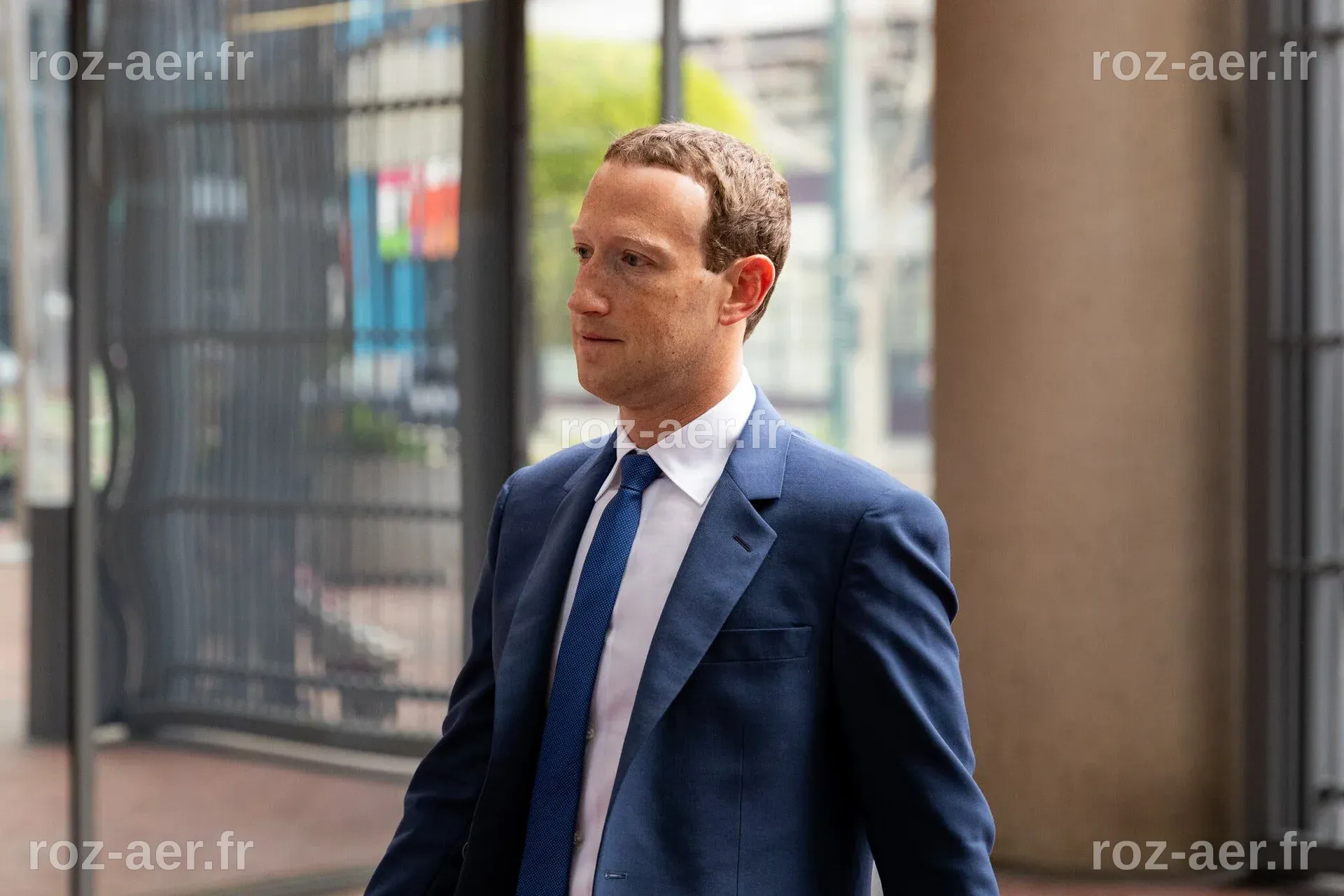 After a Rocky Year, Zuckerberg Lays Out Meta’s Road Map to Employees ...