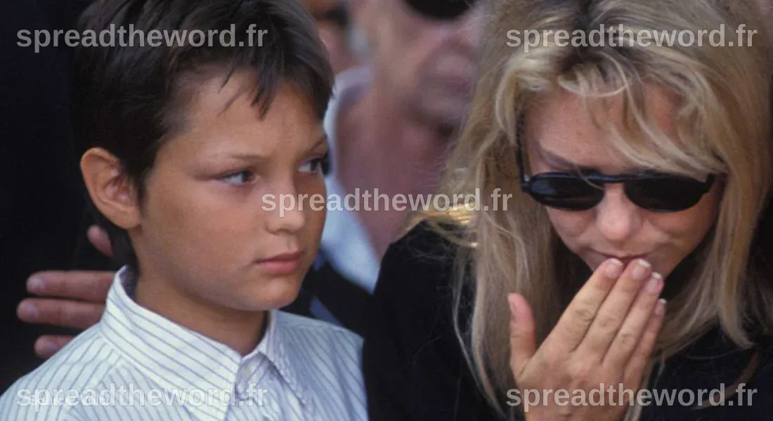 Que devient Raphaël Hamburger le fils de Michel Berger - ICI L'Info