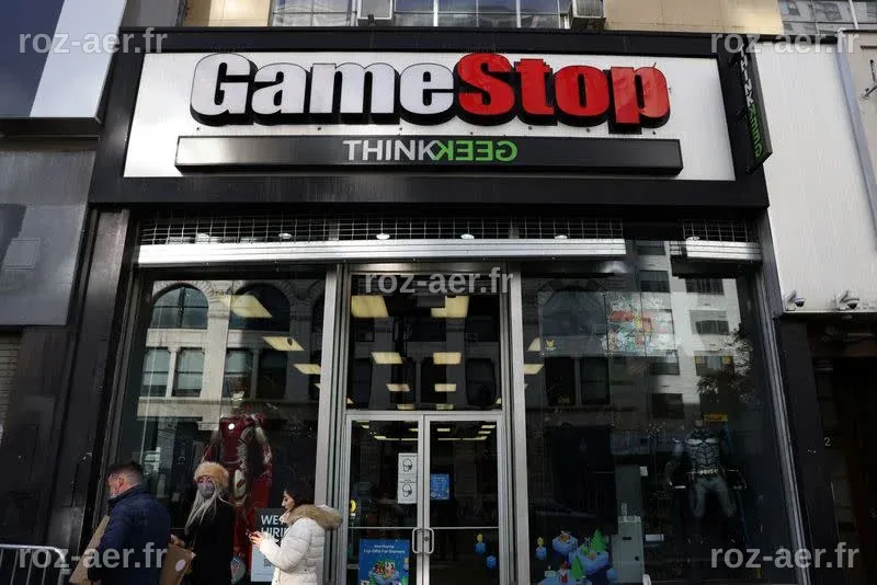 GameStop envisage de faire une offre pour eBay, selon le Wall Street Journal