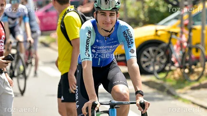 Cyclisme : vainqueur du Tour de l'Avenir, Paul Seixas s'inscrit dans ...