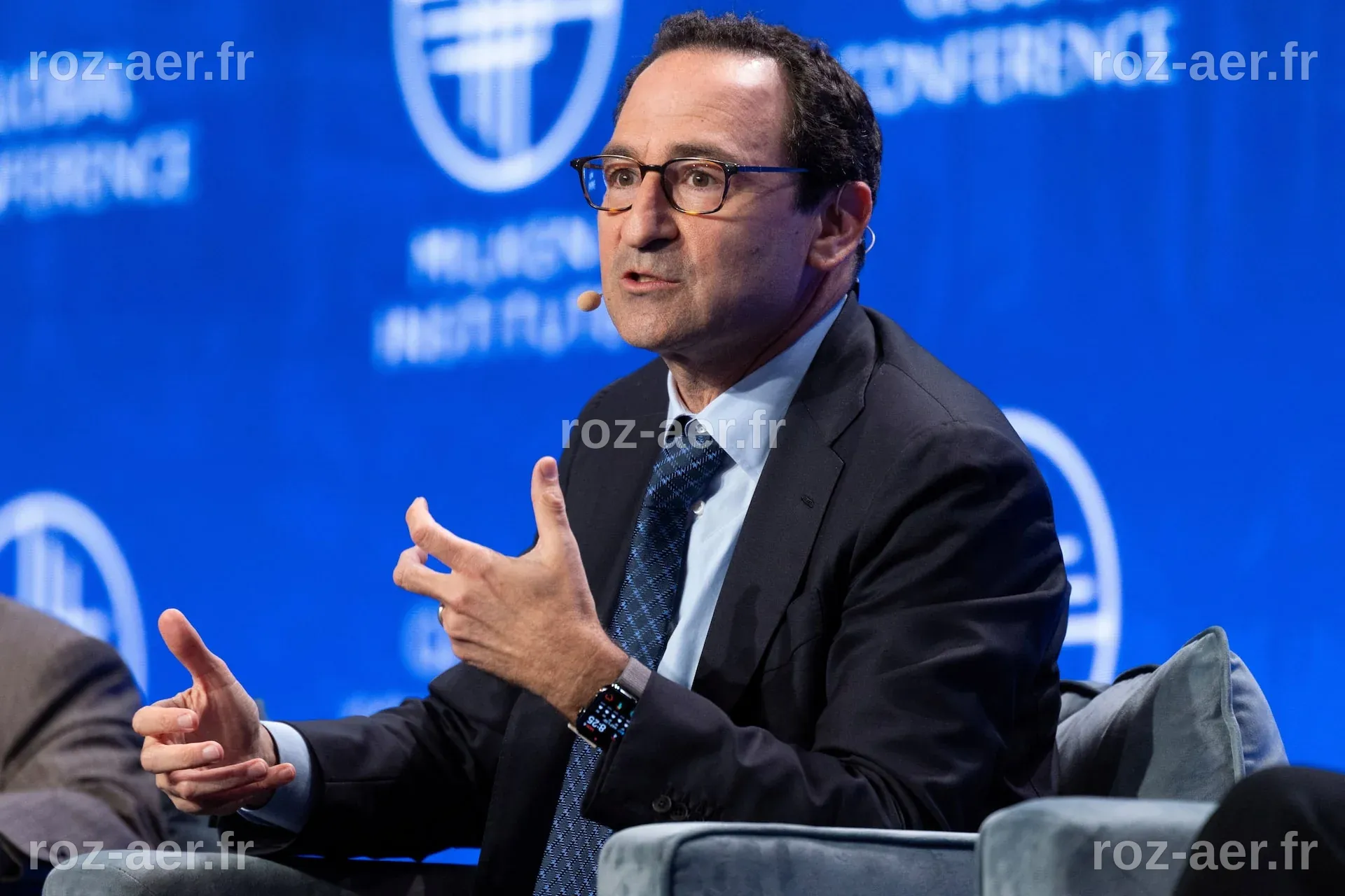 Les leaders de la finance mondiale soulignent les évolutions des flux de capitaux et l'impact de l'IA au forum de Milken