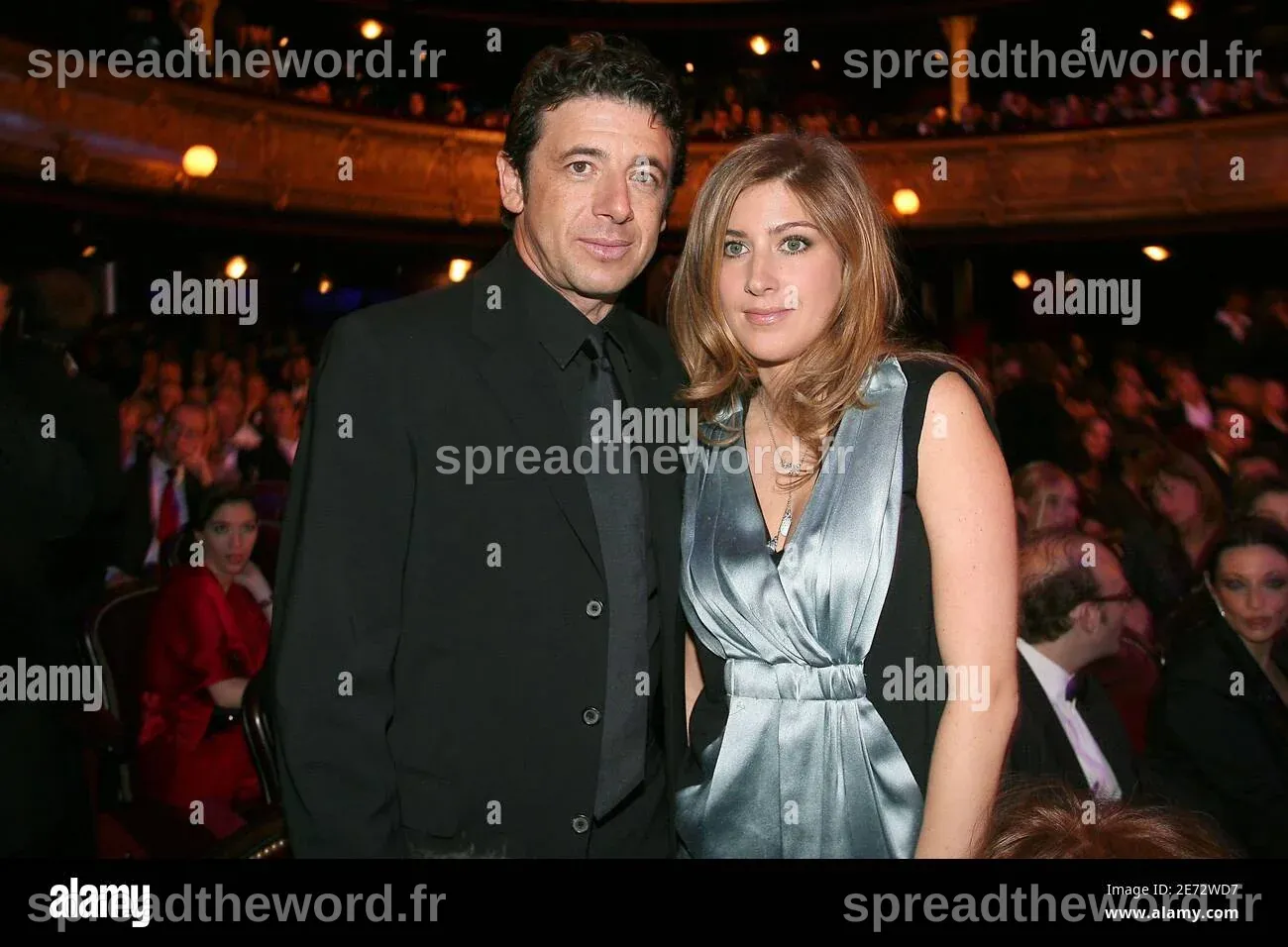 Le chanteur français Patrick Bruel et sa femme Amanda lors de la 32e ...
