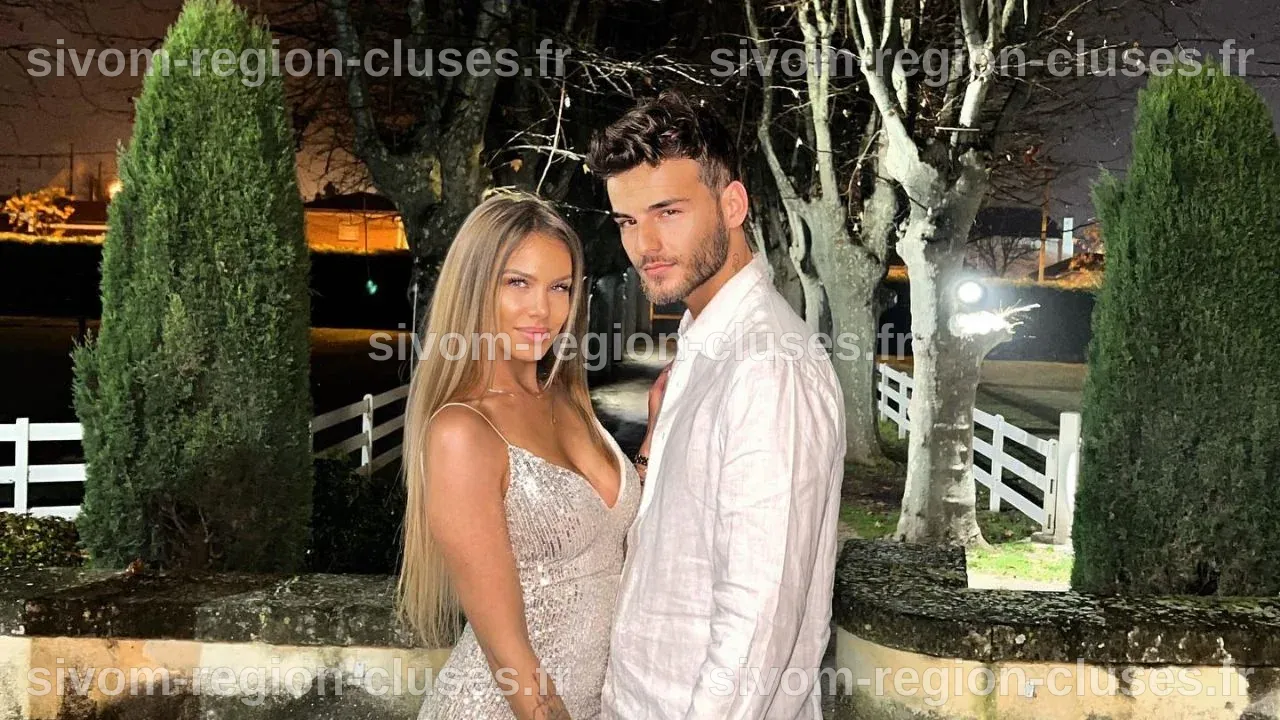 Adixia enceinte de son premier enfant ? Simon Castaldi dévoile une ...