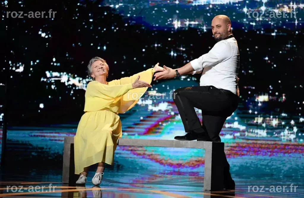 Marthe Villalonga Et Son Fils - SuperStars Blog