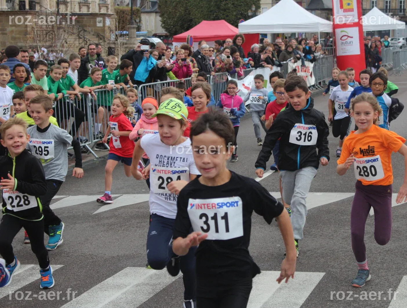 Autun | Athlétisme. Petits et grands ont couru pour monter la Croix de ...