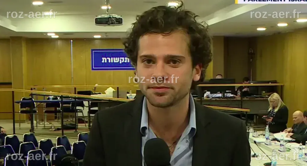 Lucas De Villepin Journaliste Fils De - Médias Célèbres