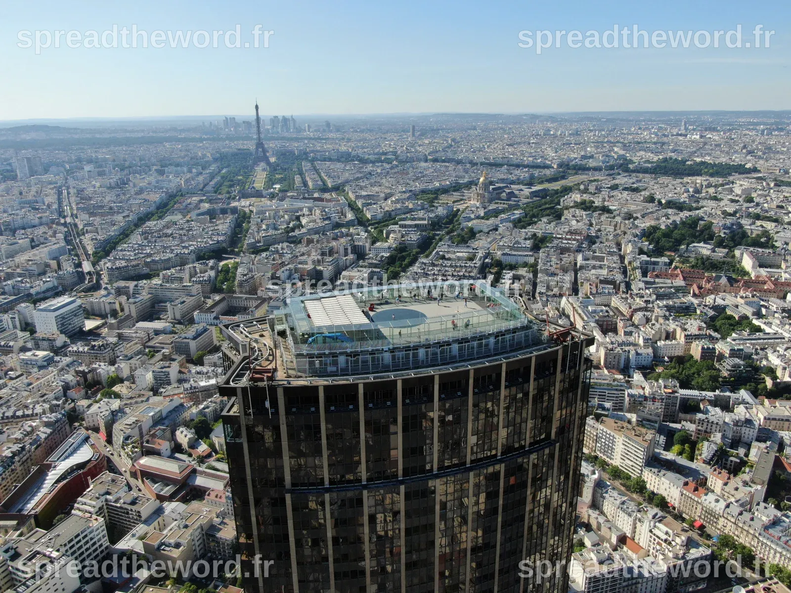 Le Rooftop de la Tour Montparnasse :une vue panoramique de Paris, à ne ...