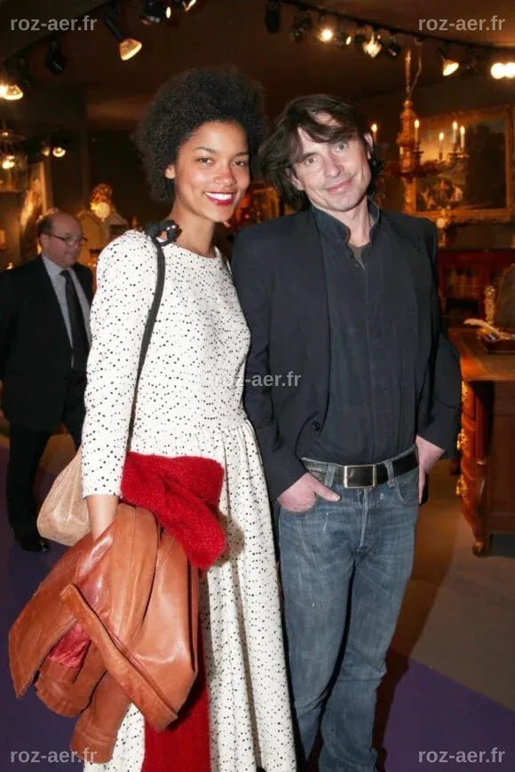 Photo : Arno Klarsfeld et sa fiancée à la soirée Massimo Gargia au ...