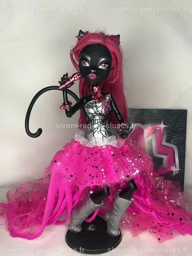 Catty Noir (Monster High) Self-standing Signature (2013) #Mattel ...